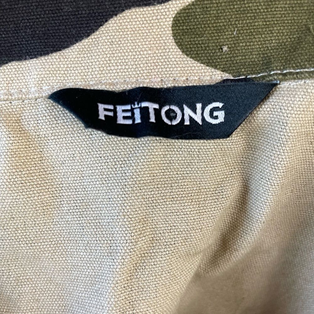 Feitong Camo Button Down Top Size M EUC - Picture 7 of 8